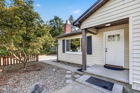 Tiny photo for 1409 Florence Lane, Grants Pass, OR 97527 (MLS # 220227483)