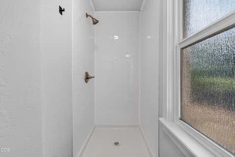 Tiny photo for 1409 Florence Lane, Grants Pass, OR 97527 (MLS # 220227483)