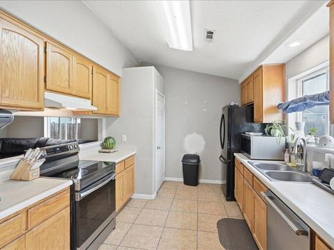 Tiny photo for 8022 Thunderhead Avenue, White City, OR 97503 (MLS # 220217152)