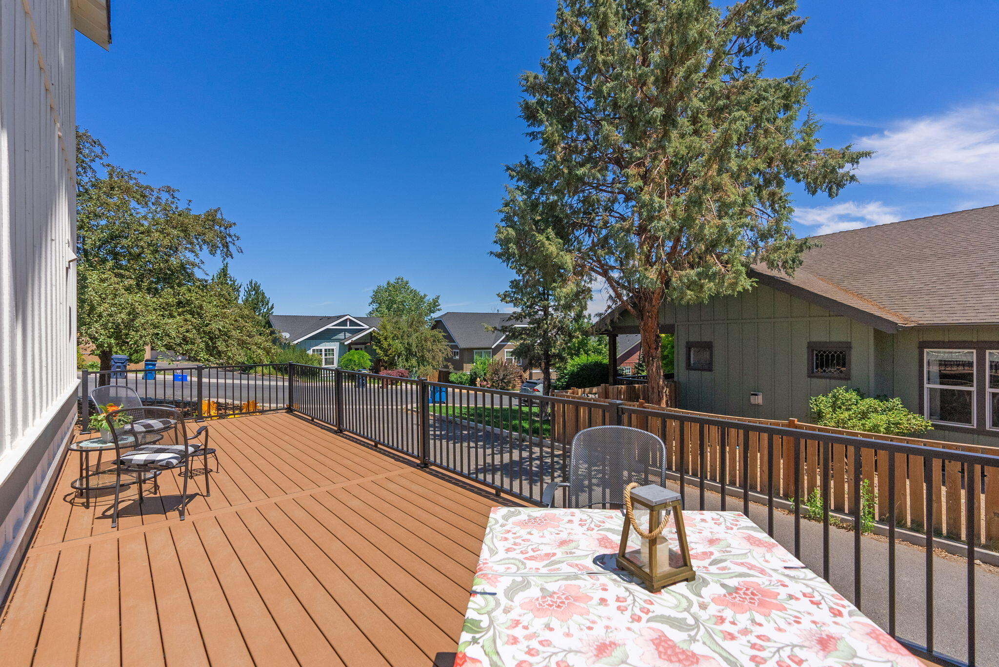 Ridgepointe - Residential