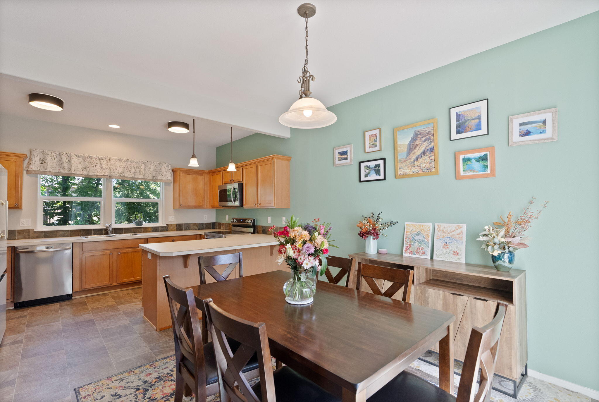 Ridgepointe - Residential