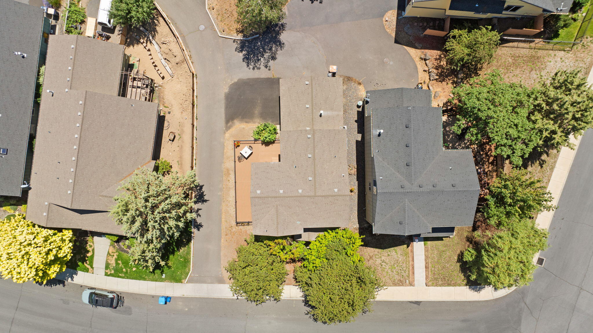 Ridgepointe - Residential