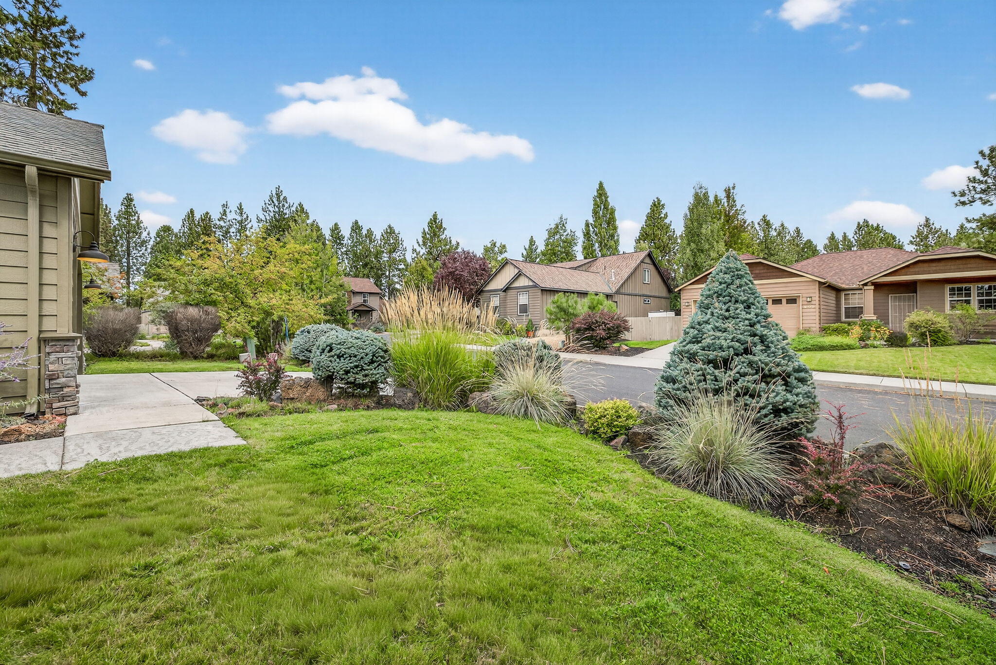 River Rim - Residential