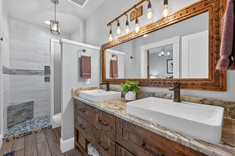 Tiny photo for 8081 SW Paious Drive, Culver, OR 97734 (MLS # 220215737)