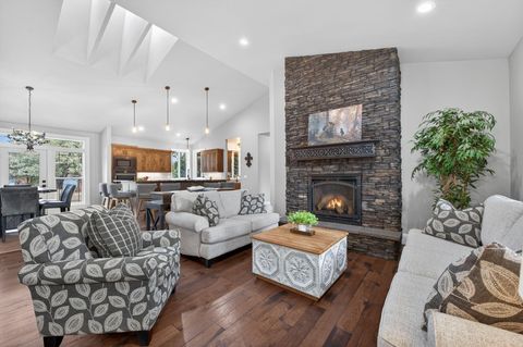 Tiny photo for 8081 SW Paious Drive, Culver, OR 97734 (MLS # 220215737)