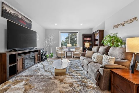 Tiny photo for 8081 SW Paious Drive, Culver, OR 97734 (MLS # 220215737)