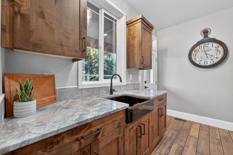 Tiny photo for 8081 SW Paious Drive, Culver, OR 97734 (MLS # 220215737)