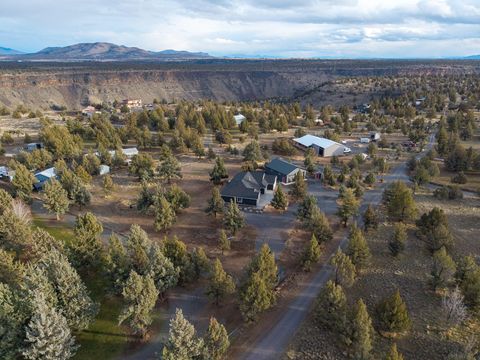 Tiny photo for 8081 SW Paious Drive, Culver, OR 97734 (MLS # 220215737)