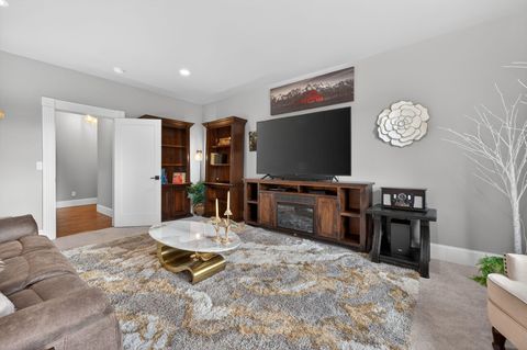 Tiny photo for 8081 SW Paious Drive, Culver, OR 97734 (MLS # 220215737)