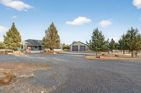 Tiny photo for 8081 SW Paious Drive, Culver, OR 97734 (MLS # 220215737)