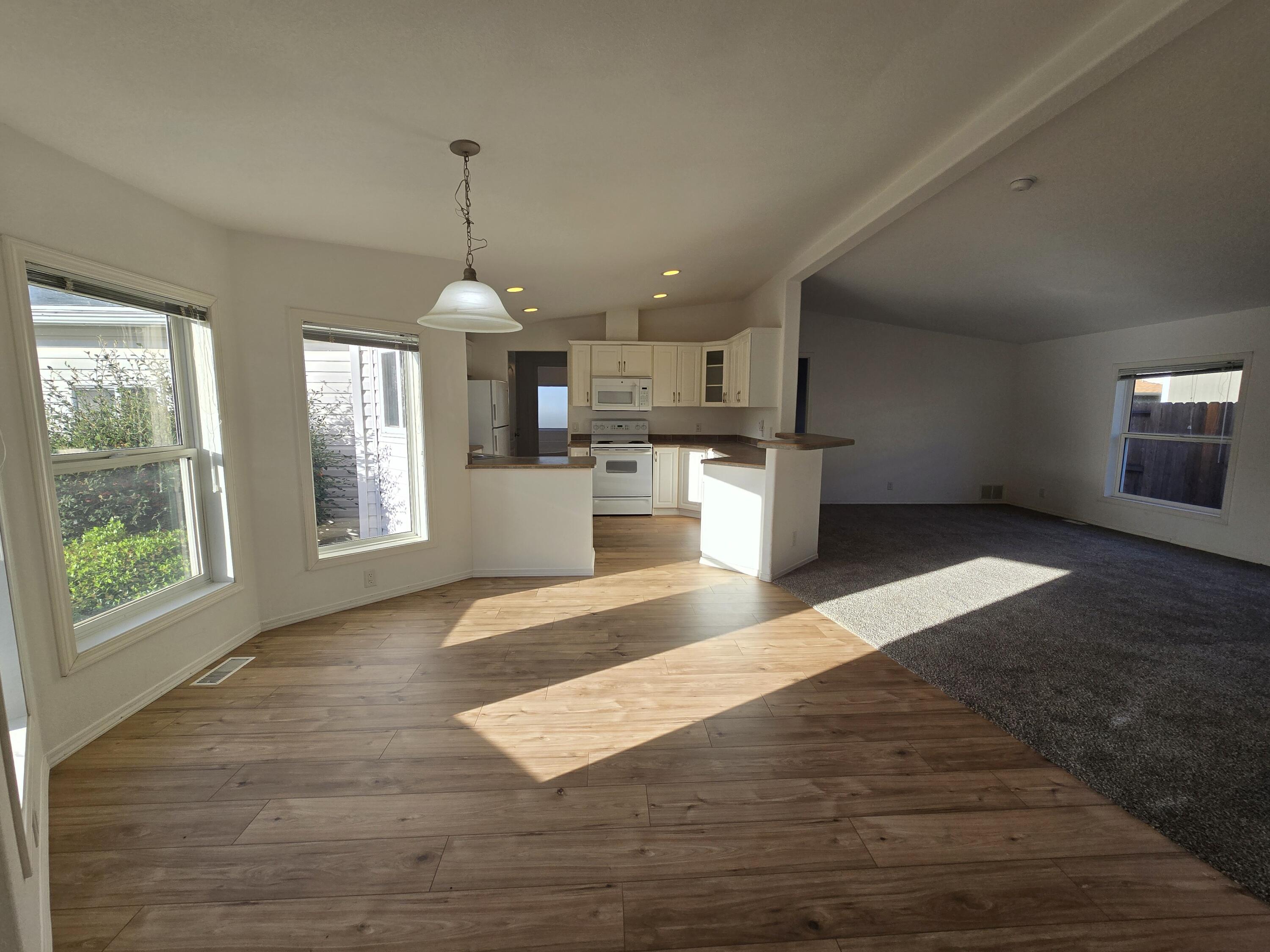 Sunnybrook Manor Estates - Residential