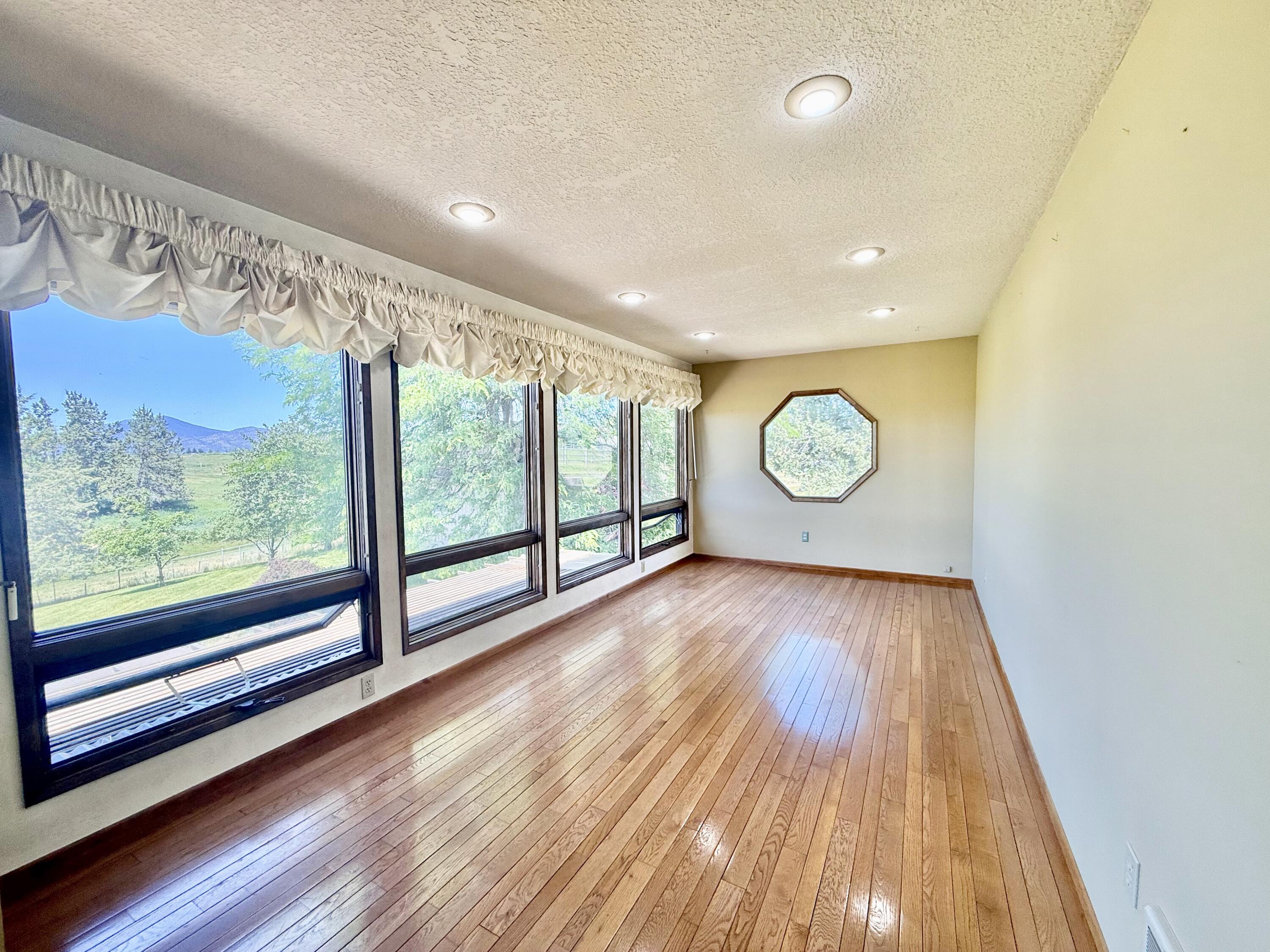 West Hills - Residential