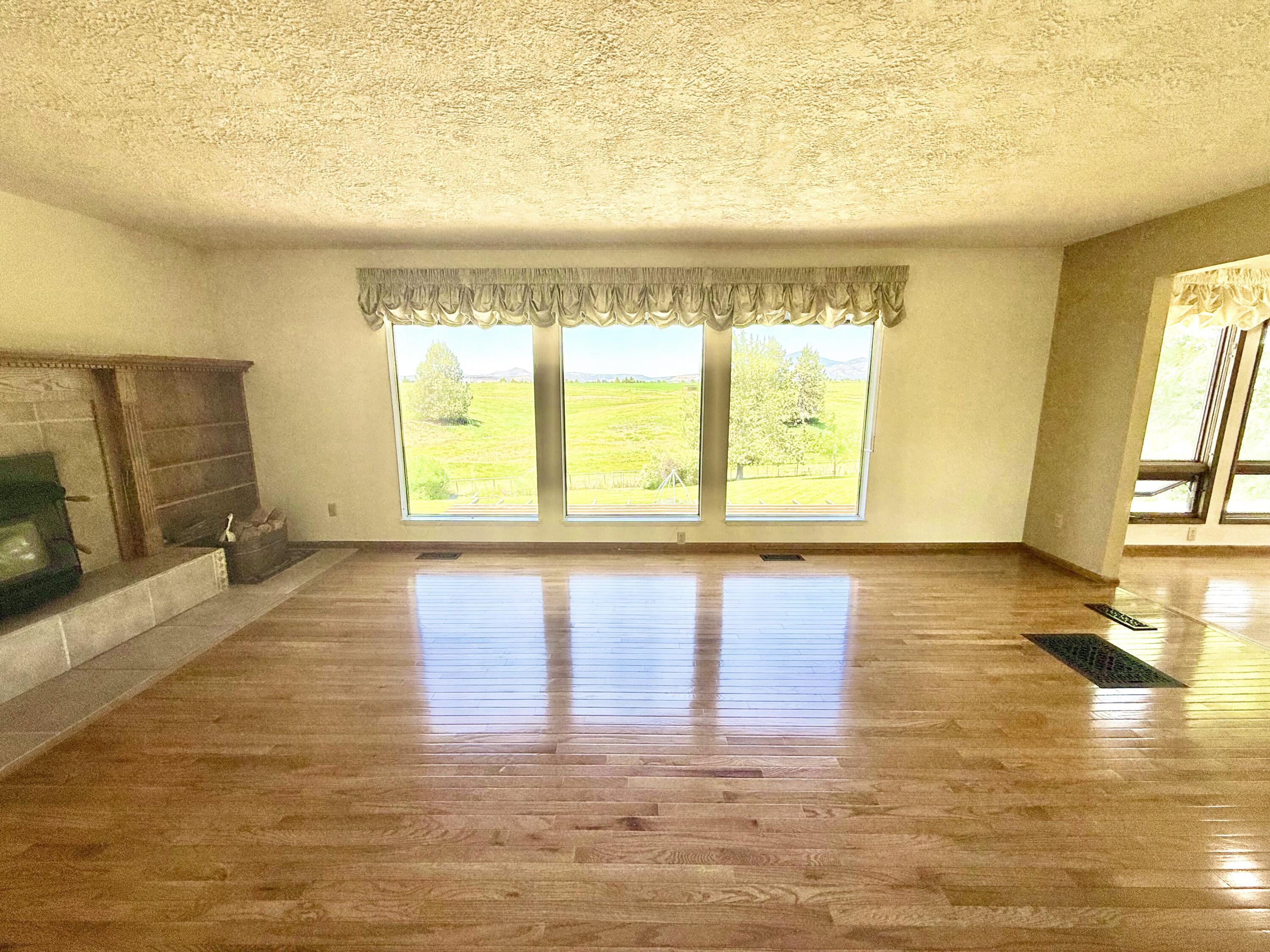 West Hills - Residential