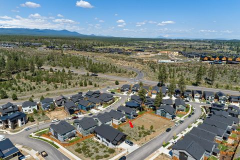 Tiny photo for 61185 SW Beverly Way, Bend, OR 97702 (MLS # 220217111)