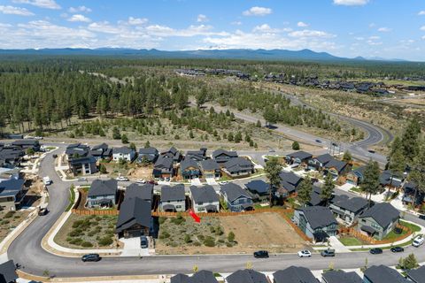 Photo of 61185 SW Beverly Way, Bend, OR 97702 (MLS # 220217111)