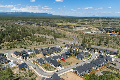 Tiny photo for 61185 SW Beverly Way, Bend, OR 97702 (MLS # 220217111)