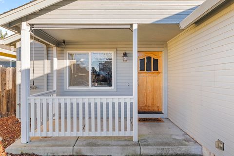 Tiny photo for 7890 27th Street, White City, OR 97503 (MLS # 220213991)