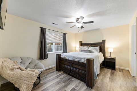 Tiny photo for 7890 27th Street, White City, OR 97503 (MLS # 220213991)