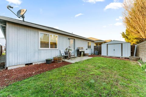 Tiny photo for 7890 27th Street, White City, OR 97503 (MLS # 220213991)