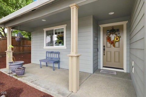 Tiny photo for 613 Nottingham Terrace, Eagle Point, OR 97524 (MLS # 220227247)
