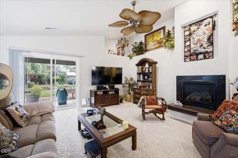 Tiny photo for 613 Nottingham Terrace, Eagle Point, OR 97524 (MLS # 220227247)
