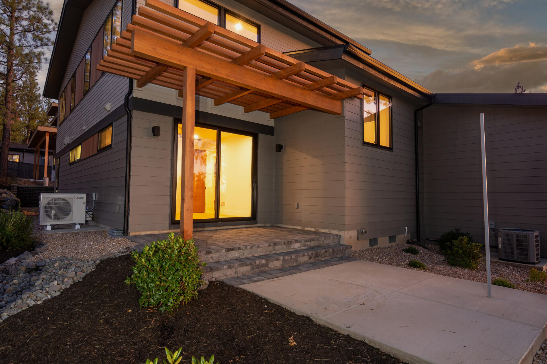 62475 NW Woodsman Loop