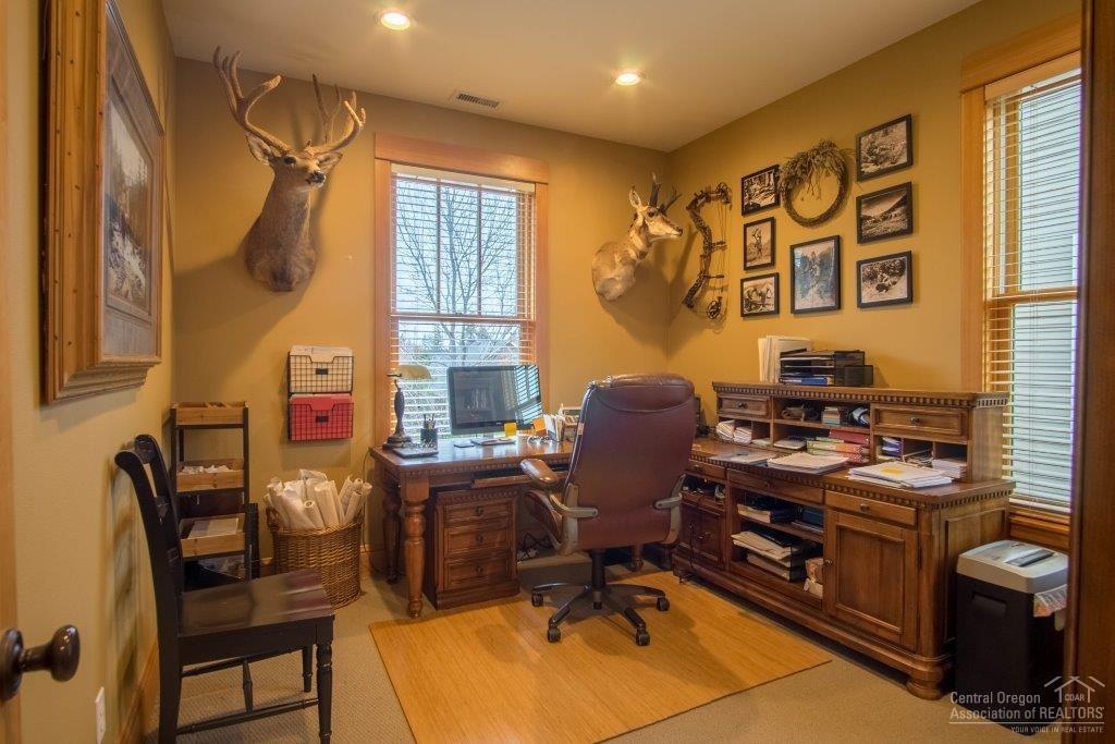 Pine Meadow Vill - Residential