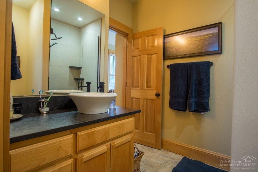 Pine Meadow Vill - Residential