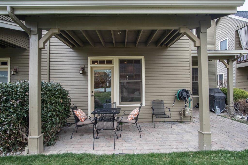 Pine Meadow Vill - Residential