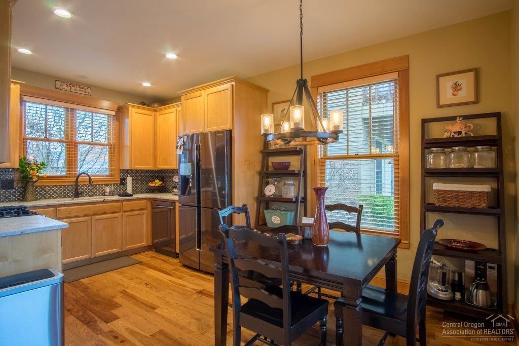 Pine Meadow Vill - Residential