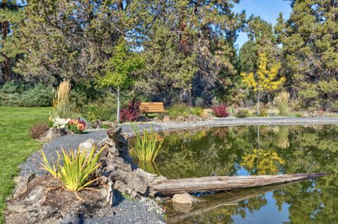 Tiny photo for 60730 Breckenridge Street, Bend, OR 97702 (MLS # 220219674)