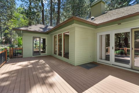 Tiny photo for 60730 Breckenridge Street, Bend, OR 97702 (MLS # 220219674)