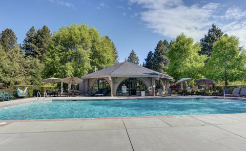 Tiny photo for 60730 Breckenridge Street, Bend, OR 97702 (MLS # 220219674)