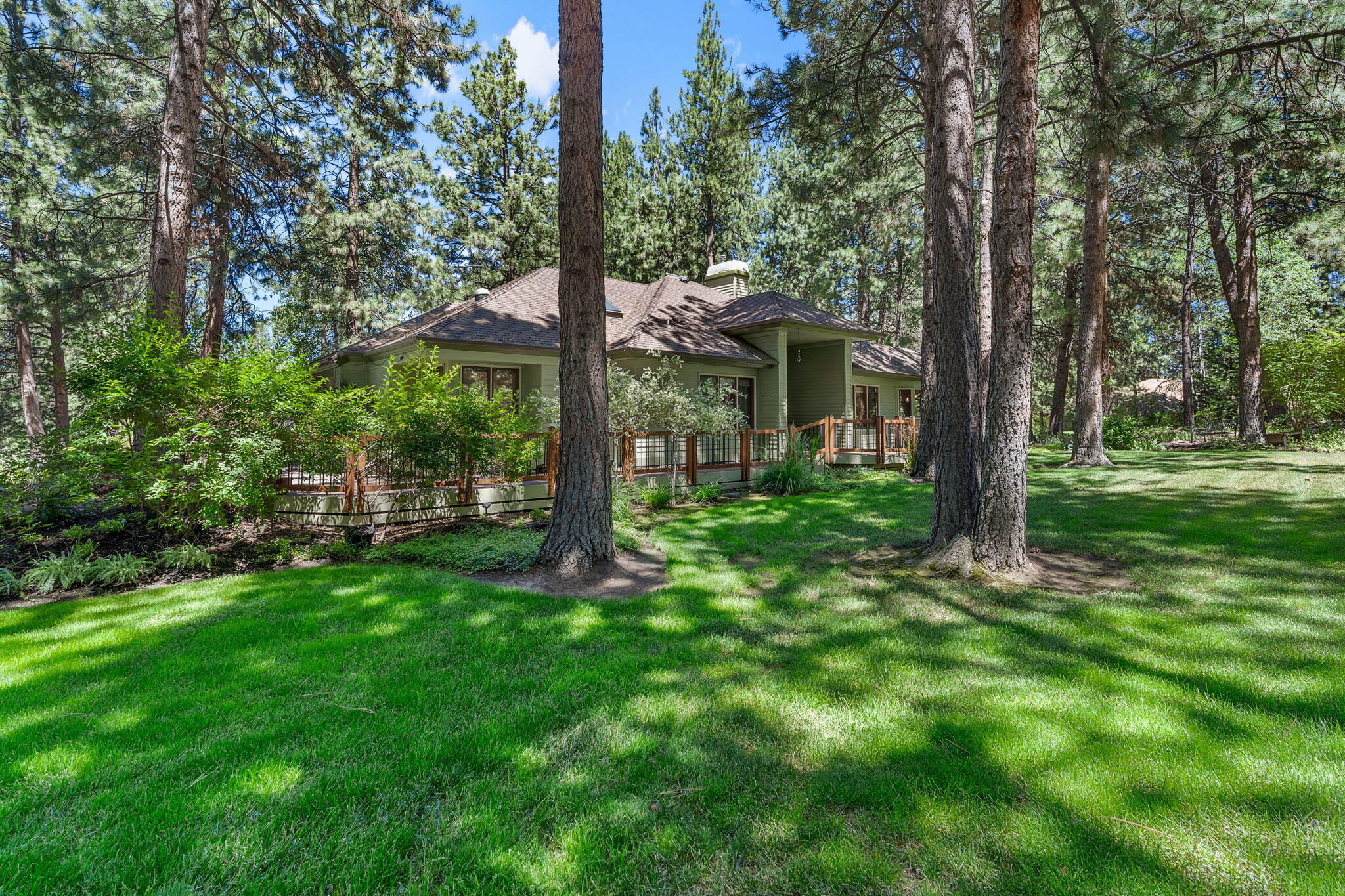 60730 Breckenridge Street