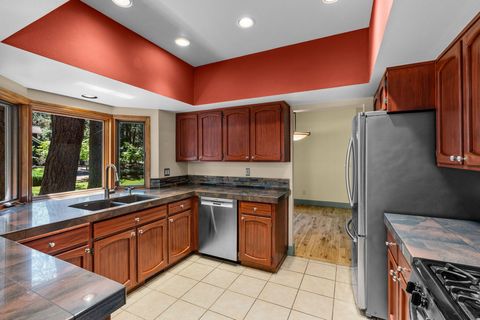 Tiny photo for 60730 Breckenridge Street, Bend, OR 97702 (MLS # 220219674)