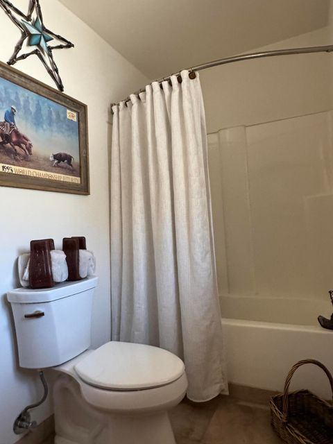 Tiny photo for 12140 Clovis Drive, Klamath Falls, OR 97603 (MLS # 220222276)