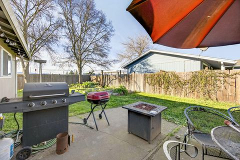 Tiny photo for 8207 Division Road, White City, OR 97503 (MLS # 220217180)