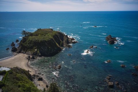 Tiny photo for 1101 Byrtus Place, Brookings, OR 97415 (MLS # 220219943)