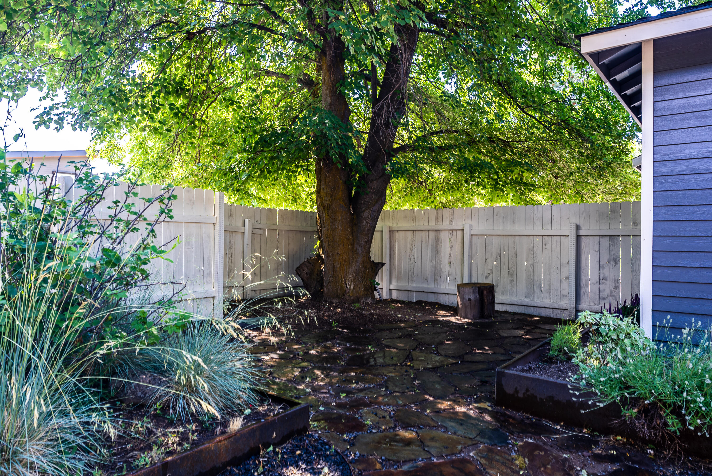 Kenwood - Residential Income