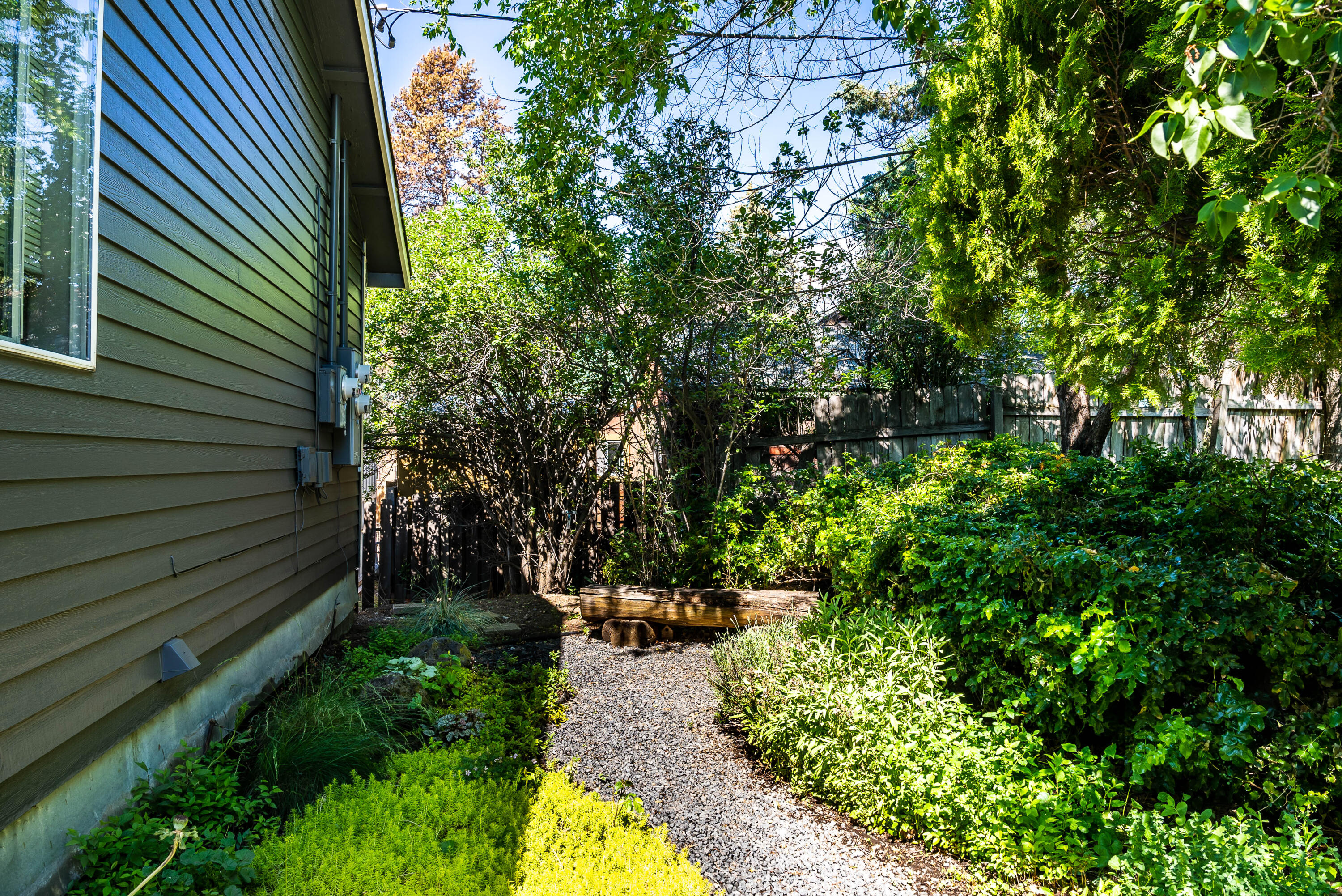 Kenwood - Residential Income