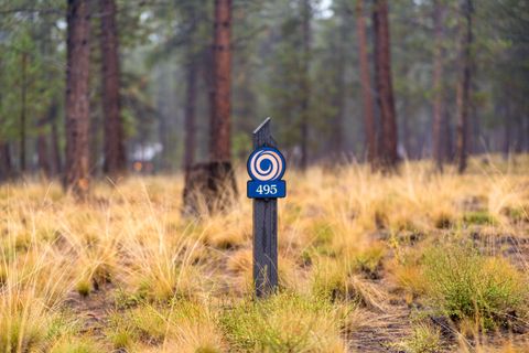 56476 Elk Run Drive 495 Bend OR 97707