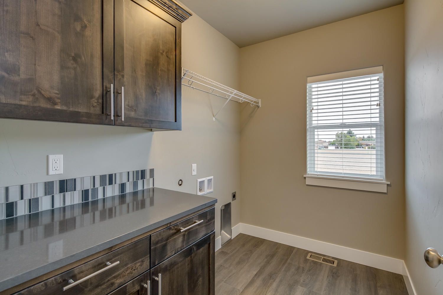 Dry Canyon - Residential