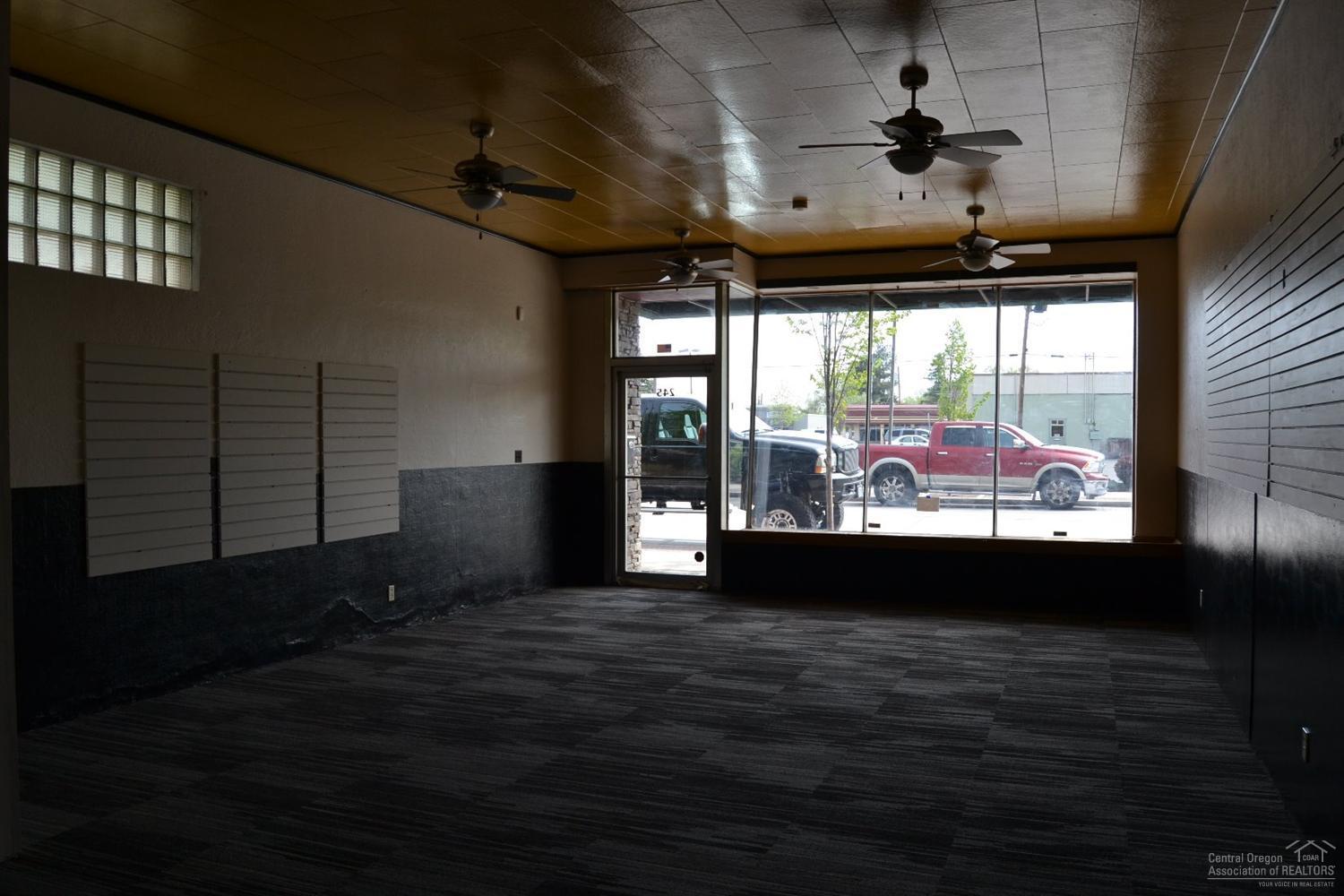 Townsite Of Redmond - Commercial Sale