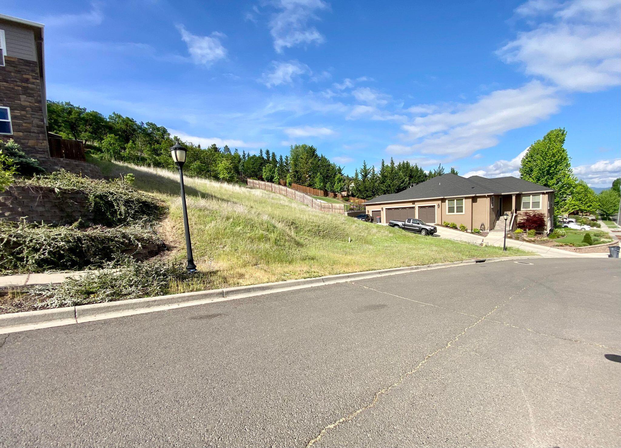 Hillcrest Heights - Land