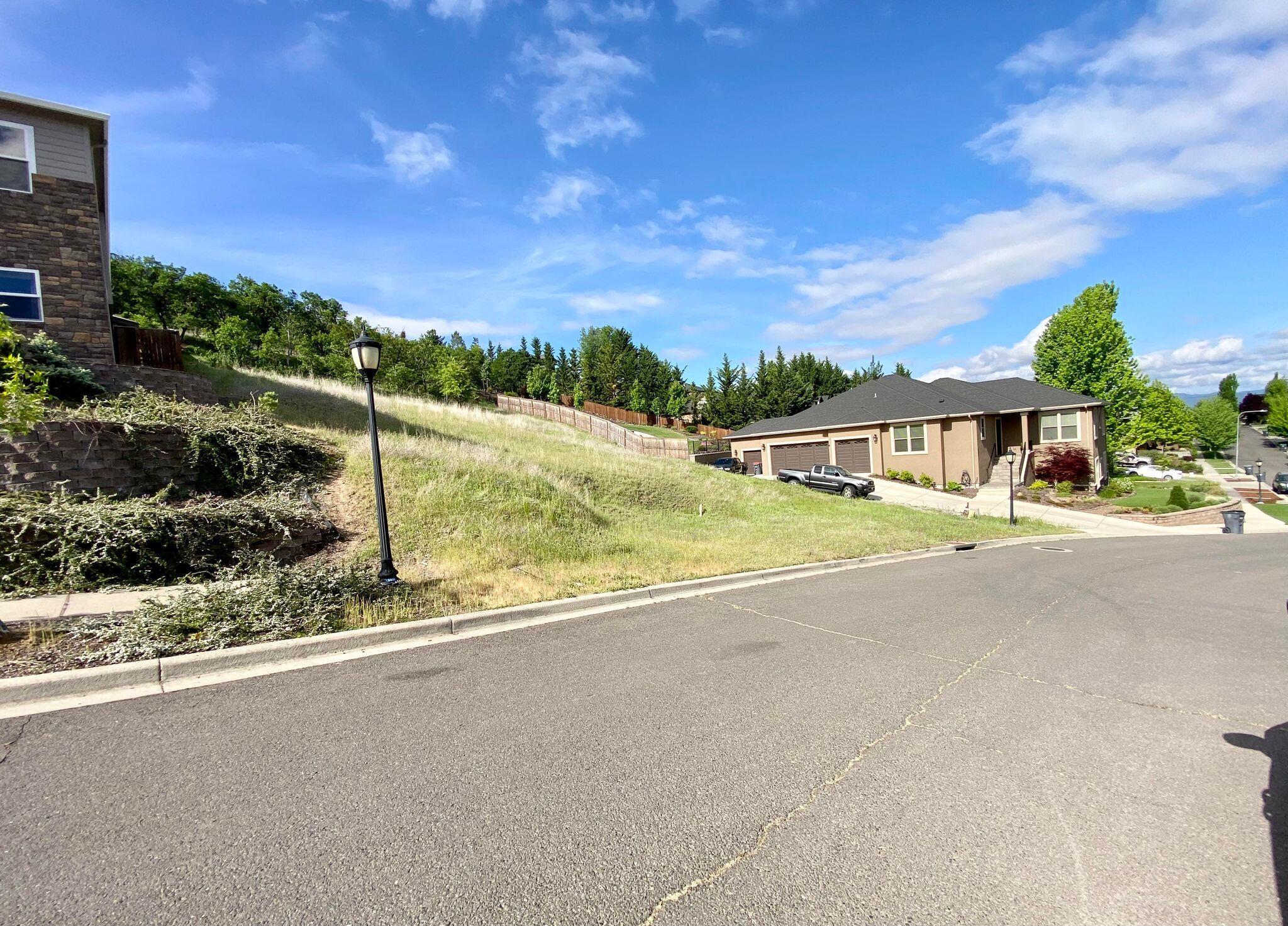 Hillcrest Heights - Land