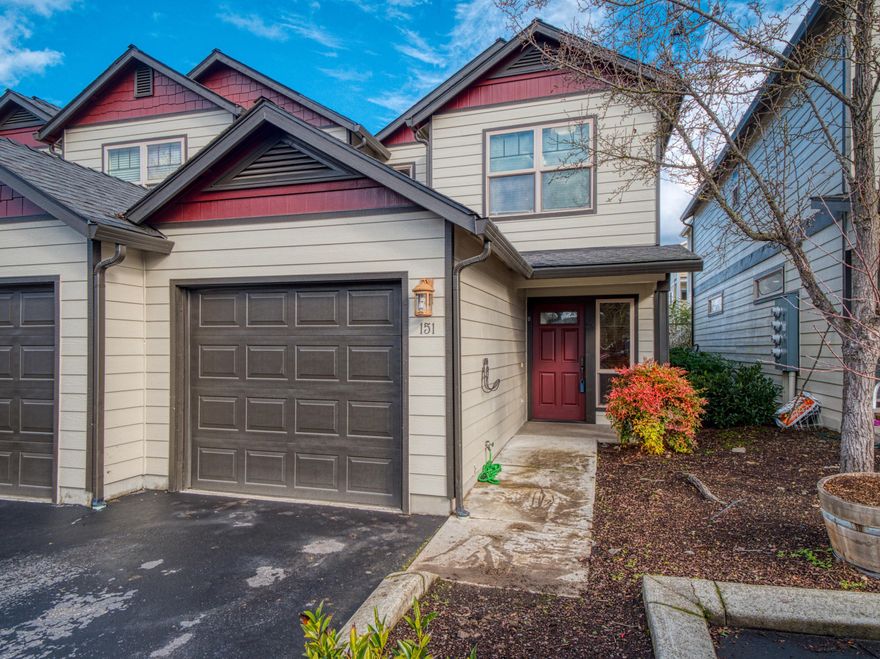 Super tidy and ready to go! This 2-bedroom, 2.5-bath end-unit townhome is just waiting for its new owners who are looking for a low-maintenance lifestyle! Both bedrooms, 2 full baths, and laundry facilities are upstairs.  Recently updated flooring, fresh paint, and a beautiful kitchen round out this perfect little home located in quiet Central Point. Fridge and washer dryer are included! Call today for your appointment, won't last long at this price!