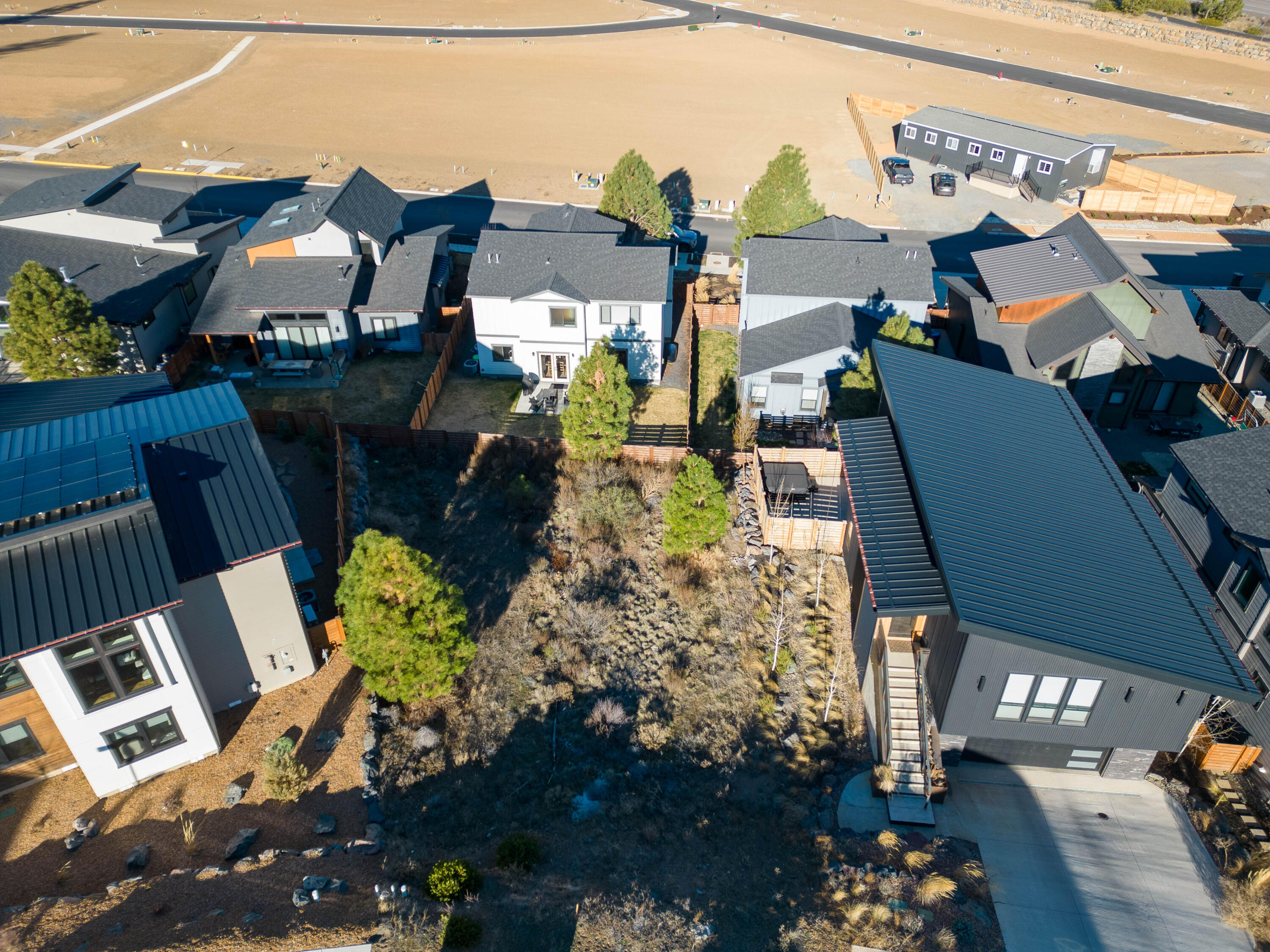 61175 SW Tippytoe Place