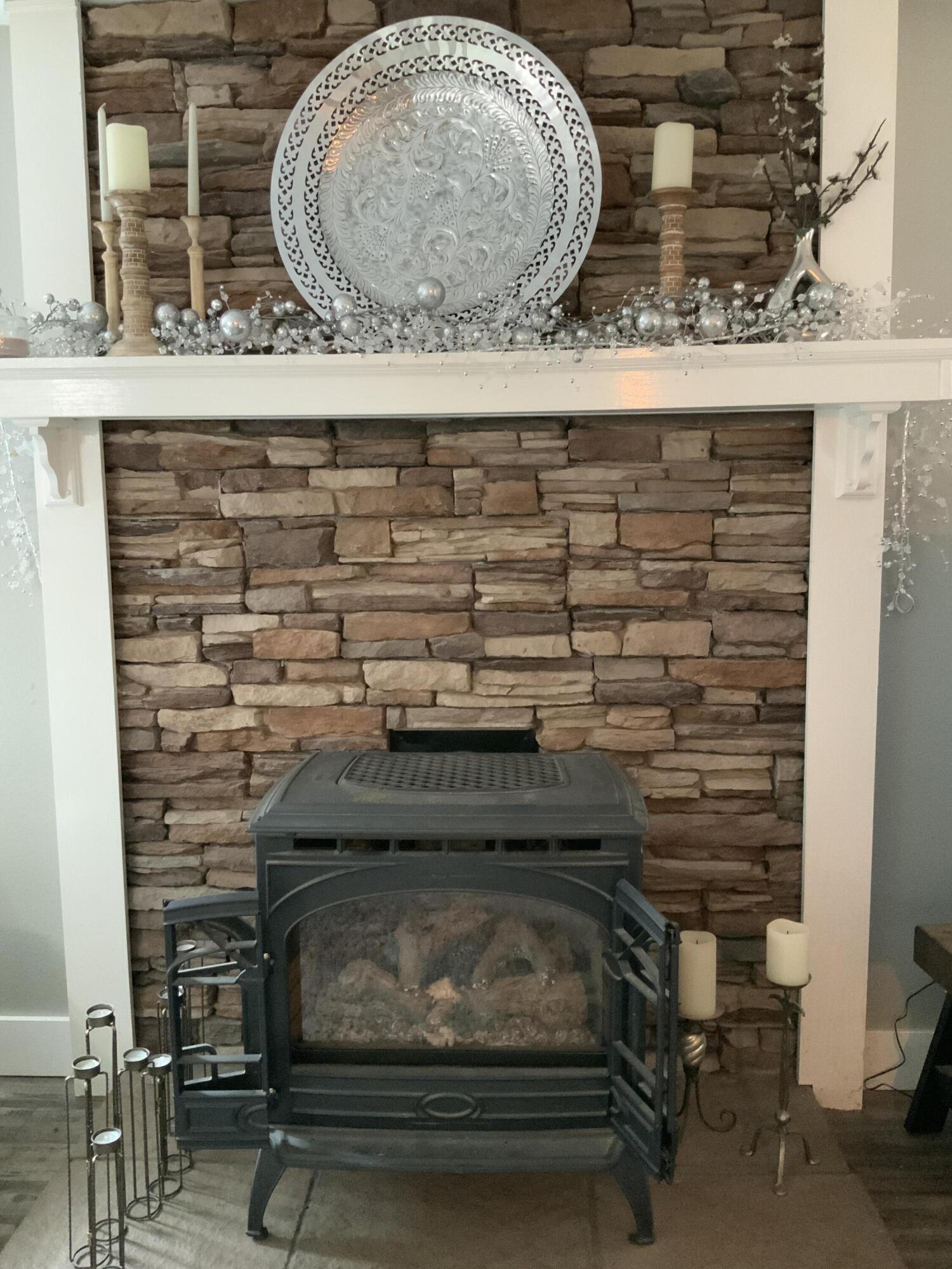 Canyon Ranch Estate - Residential