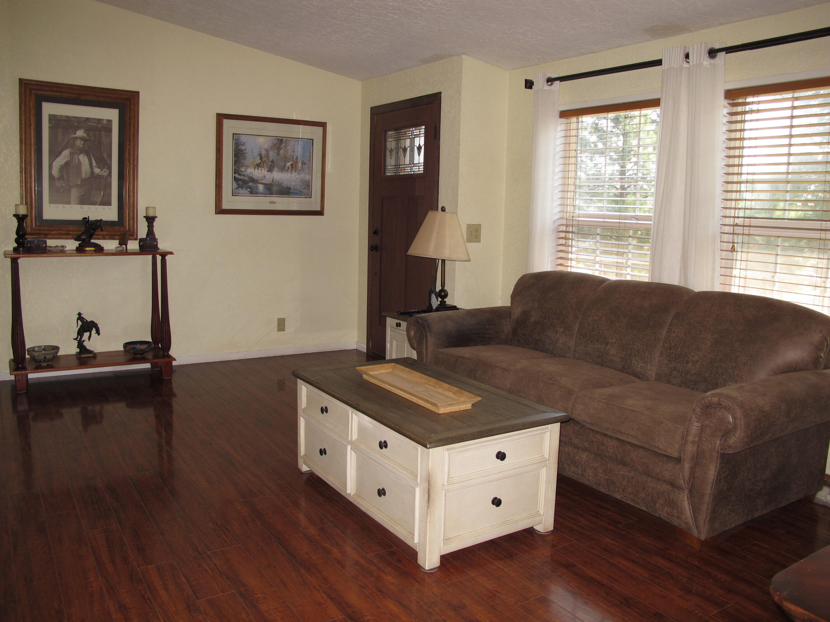 Round Lake Estates - Residential