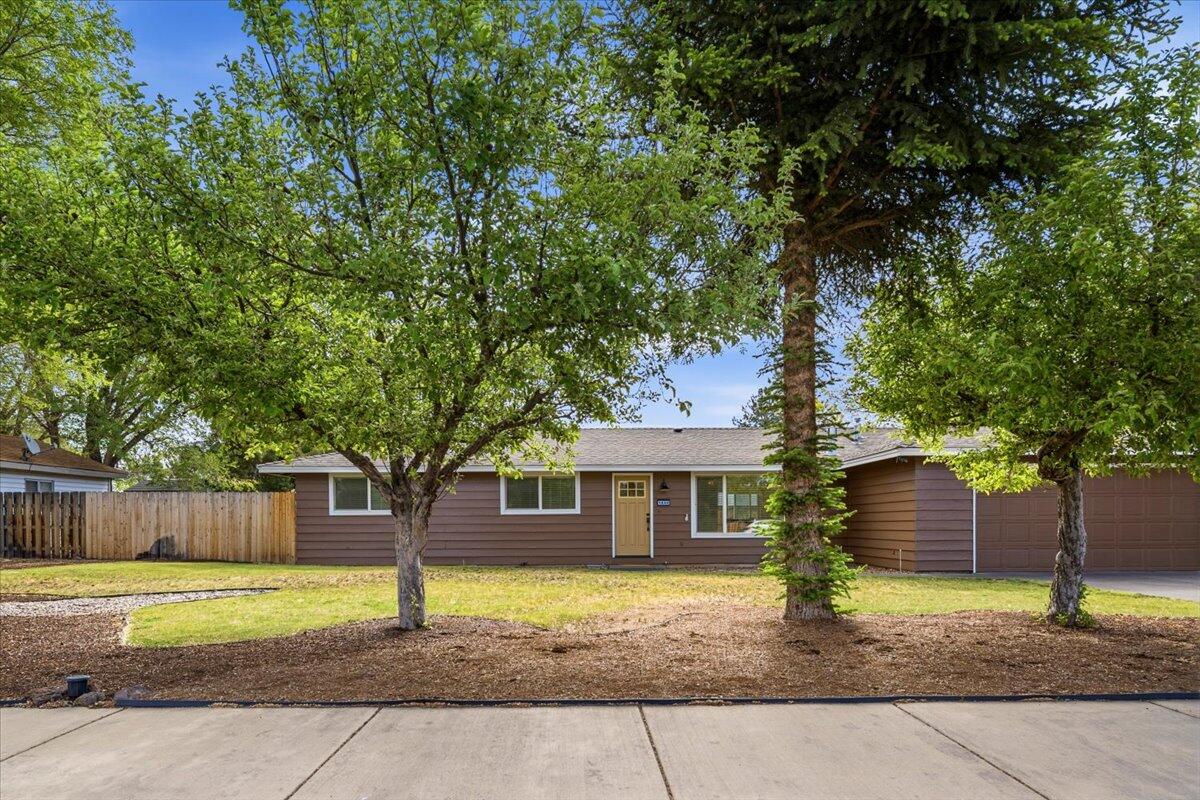1650 SW 16th Street
